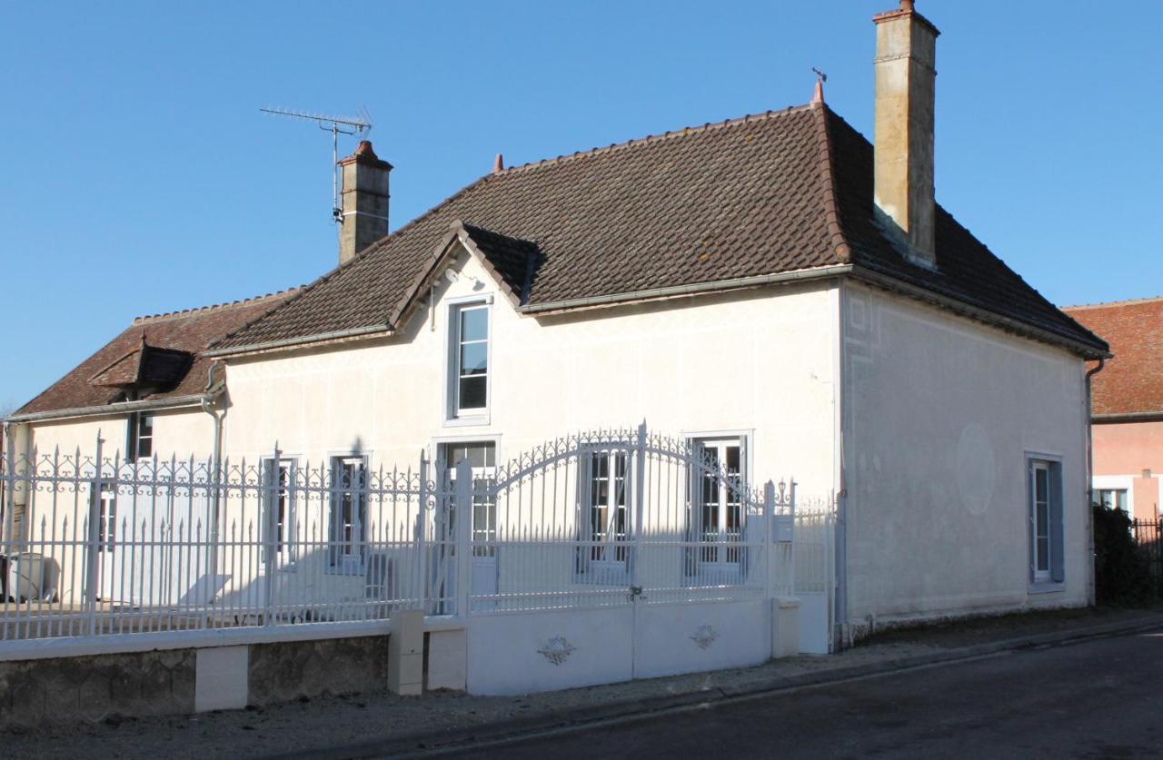 La Ferme De Mon Enfance Villa Villechetif ภายนอก รูปภาพ