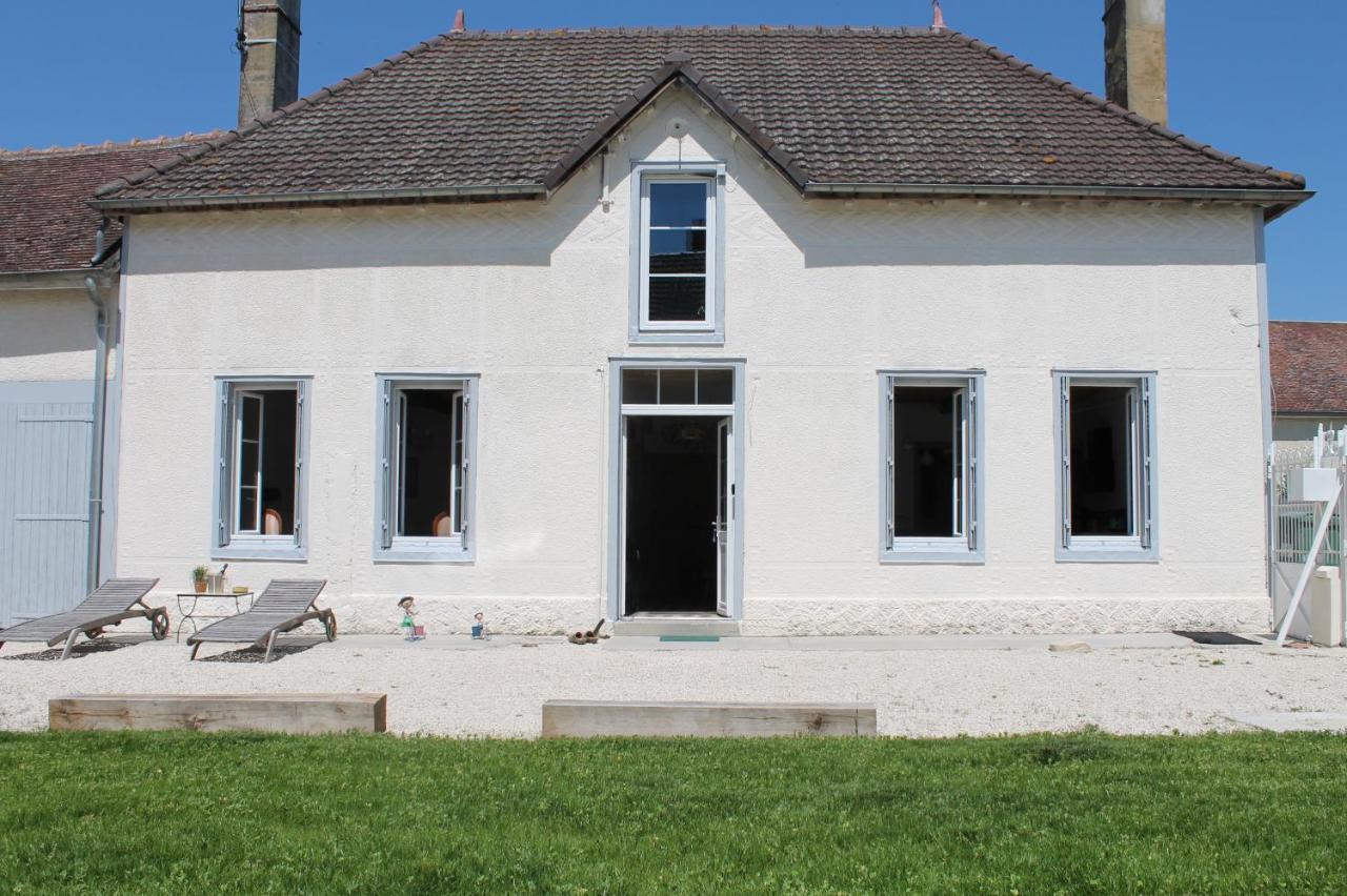 La Ferme De Mon Enfance Villa Villechetif ภายนอก รูปภาพ